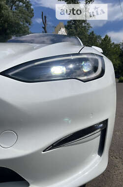 Лифтбек Tesla Model S 2022 в Одессе