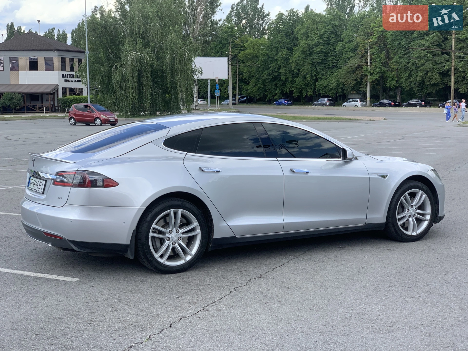 2015 Tesla Model S - мініатюра 4