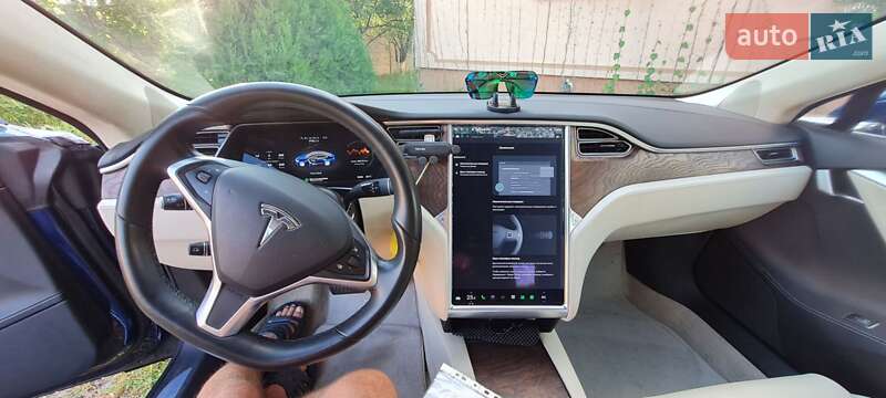 Ліфтбек Tesla Model S 2018 в Харкові фото 21 Ліфтбек Tesla Model S 2018 в Харкові