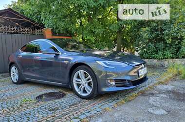 Ліфтбек Tesla Model S 2016 в Харкові