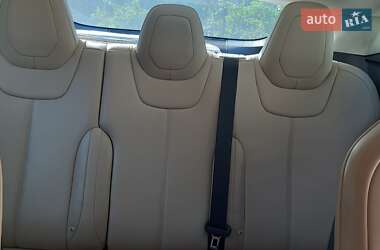 Лифтбек Tesla Model S 2014 в Тернополе