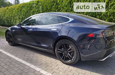 Лифтбек Tesla Model S 2014 в Луцке