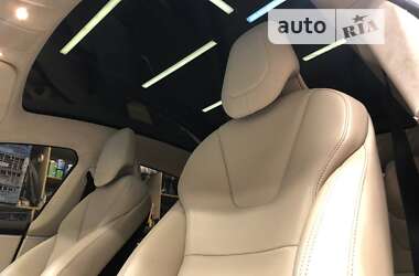 Лифтбек Tesla Model S 2017 в 