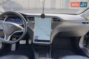 Лифтбек Tesla Model S 2013 в Киеве