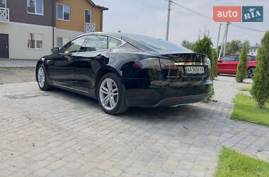 Лифтбек Tesla Model S 2013 в Киеве