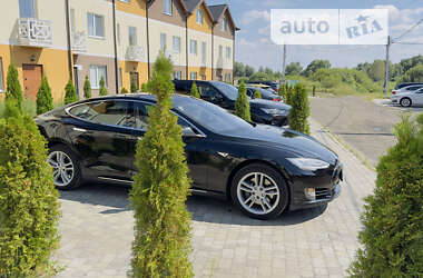 Лифтбек Tesla Model S 2013 в Киеве