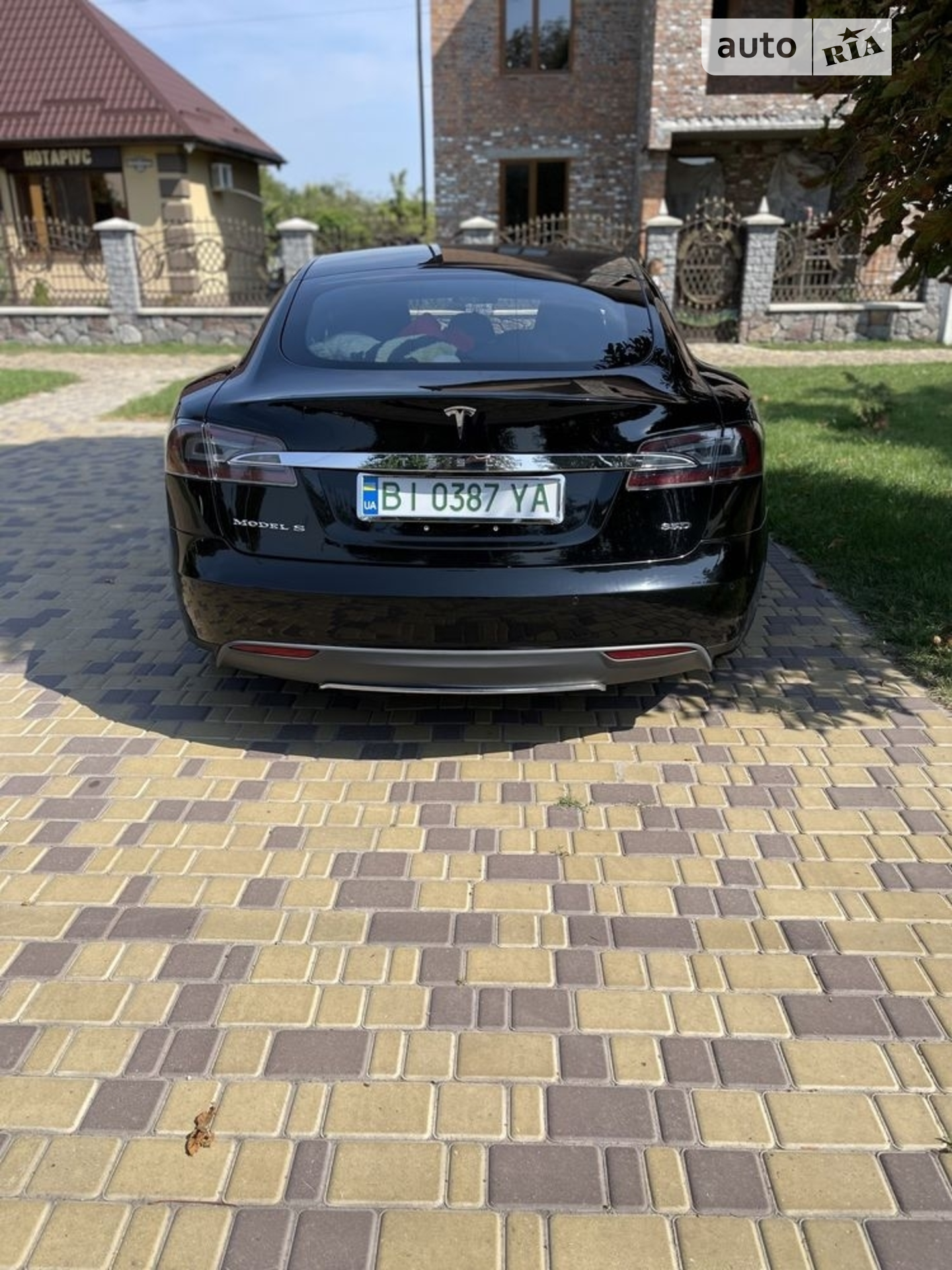 2015 Tesla Model S - мініатюра 4