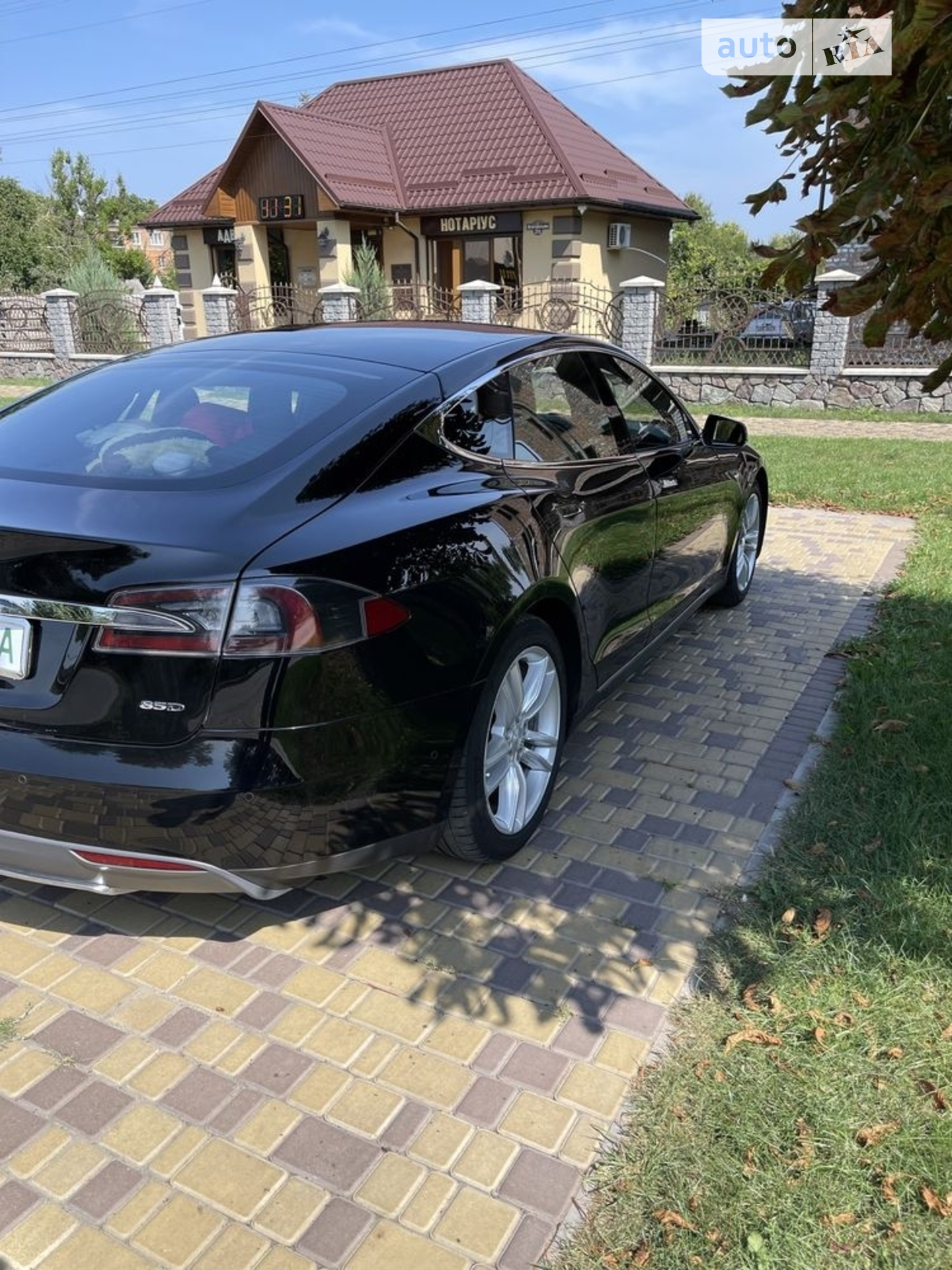 2015 Tesla Model S - мініатюра 3