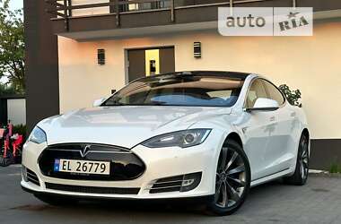 Лифтбек Tesla Model S 2013 в Трускавце