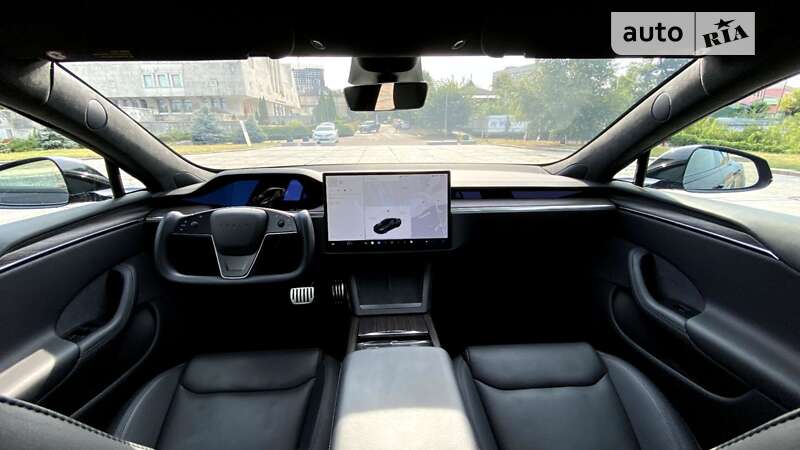 Лифтбек Tesla Model S 2021 в Черкассах