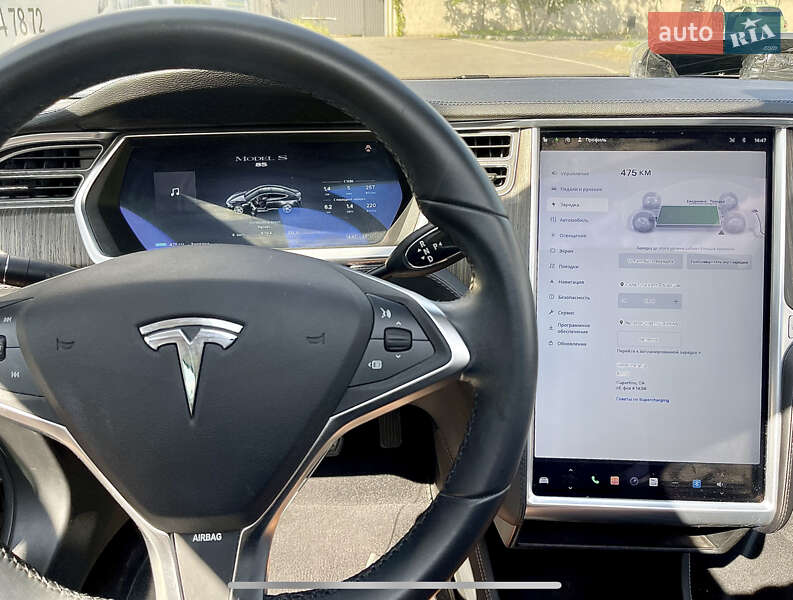 Лифтбек Tesla Model S 2013 в Полтаве