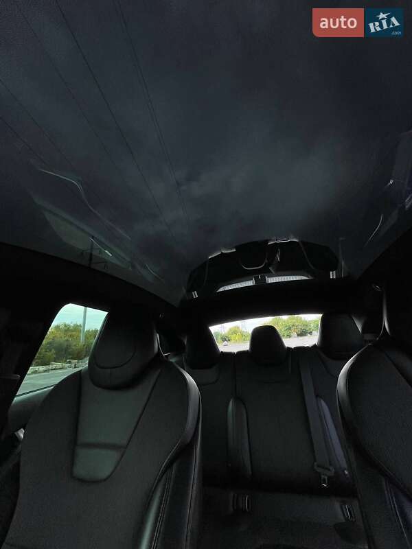 Лифтбек Tesla Model S 2017 в Полтаве фото 13 Лифтбек Tesla Model S 2017 в Полтаве