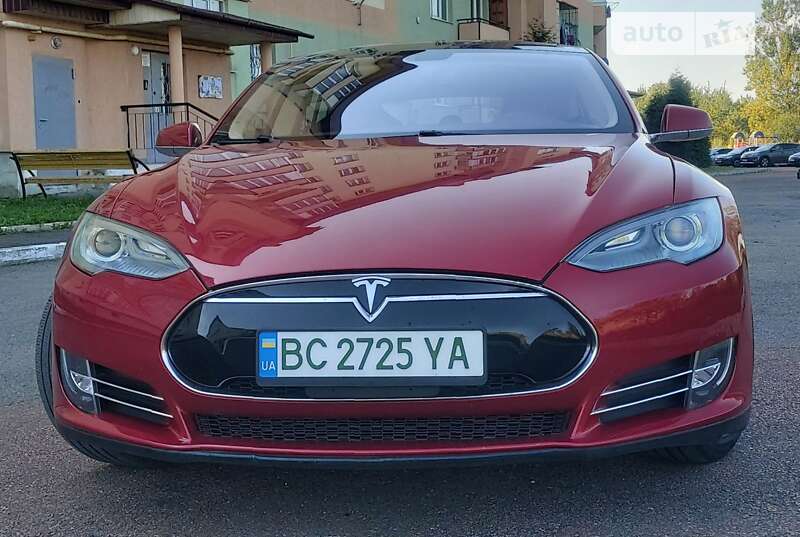 Ліфтбек Tesla Model S 2013 в Дрогобичі фото 2 Ліфтбек Tesla Model S 2013 в Дрогобичі