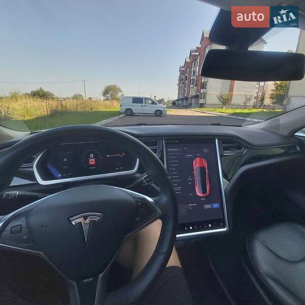Лифтбек Tesla Model S 2013 в Дрогобыче