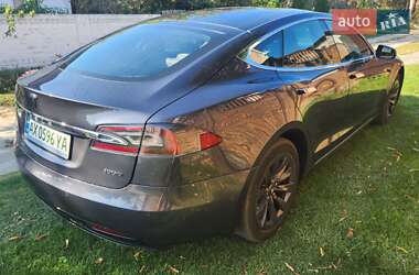 Лифтбек Tesla Model S 2018 в Харькове