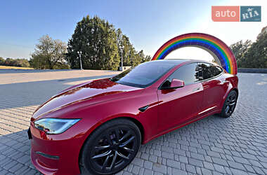 Лифтбек Tesla Model S 2021 в Днепре