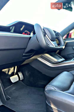 Лифтбек Tesla Model S 2021 в Днепре