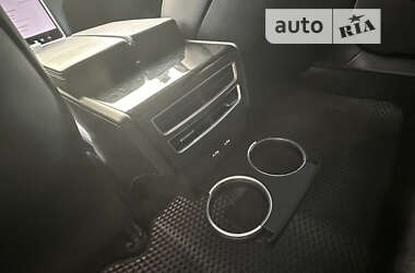 Лифтбек Tesla Model S 2018 в 