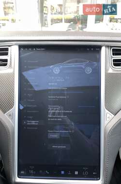 Ліфтбек Tesla Model S 2014 в Ужгороді