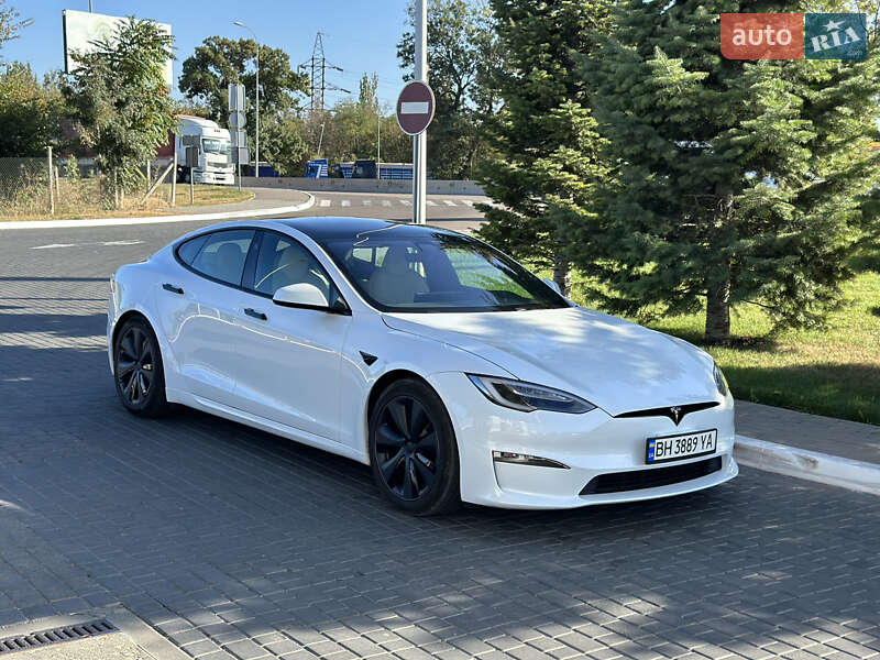 Лифтбек Tesla Model S 2022 в Одессе