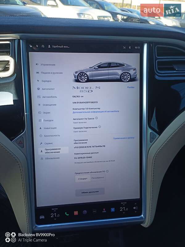 Лифтбек Tesla Model S 2015 в Тернополе