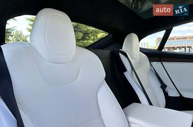 Лифтбек Tesla Model S 2021 в Одессе