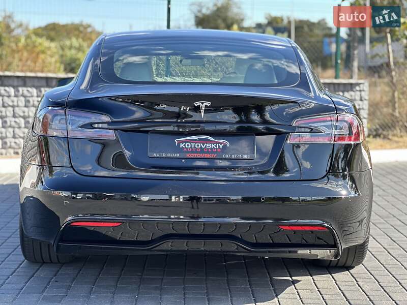 Лифтбек Tesla Model S 2021 в Одессе