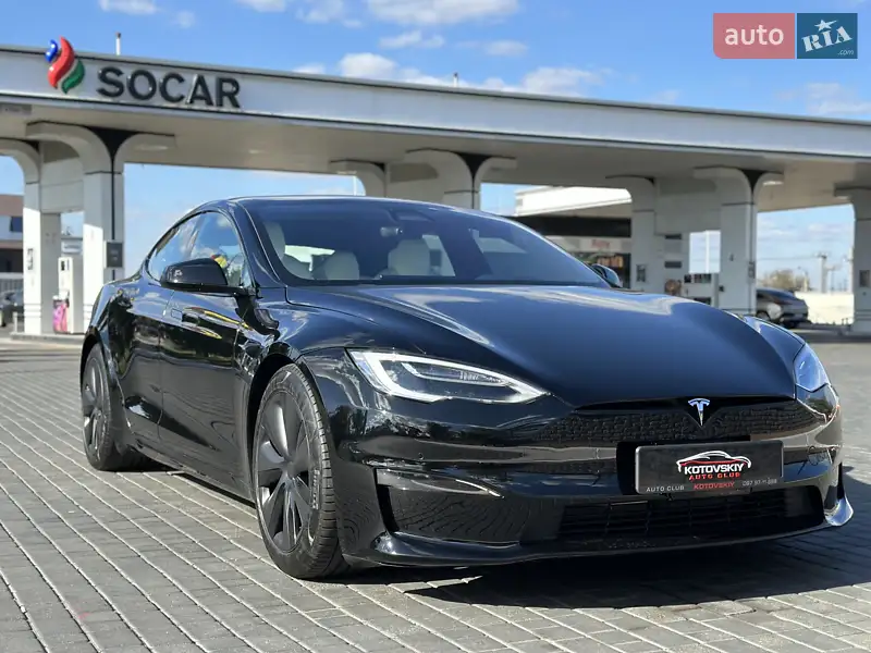 Tesla Model S