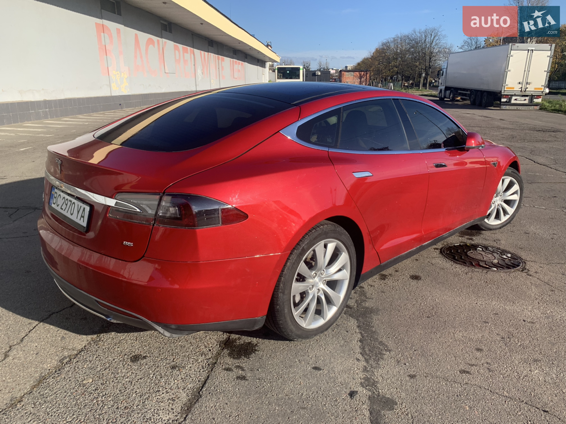 2015 Tesla Model S - мініатюра 10