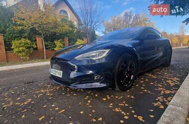 Лифтбек Tesla Model S 2014 в 