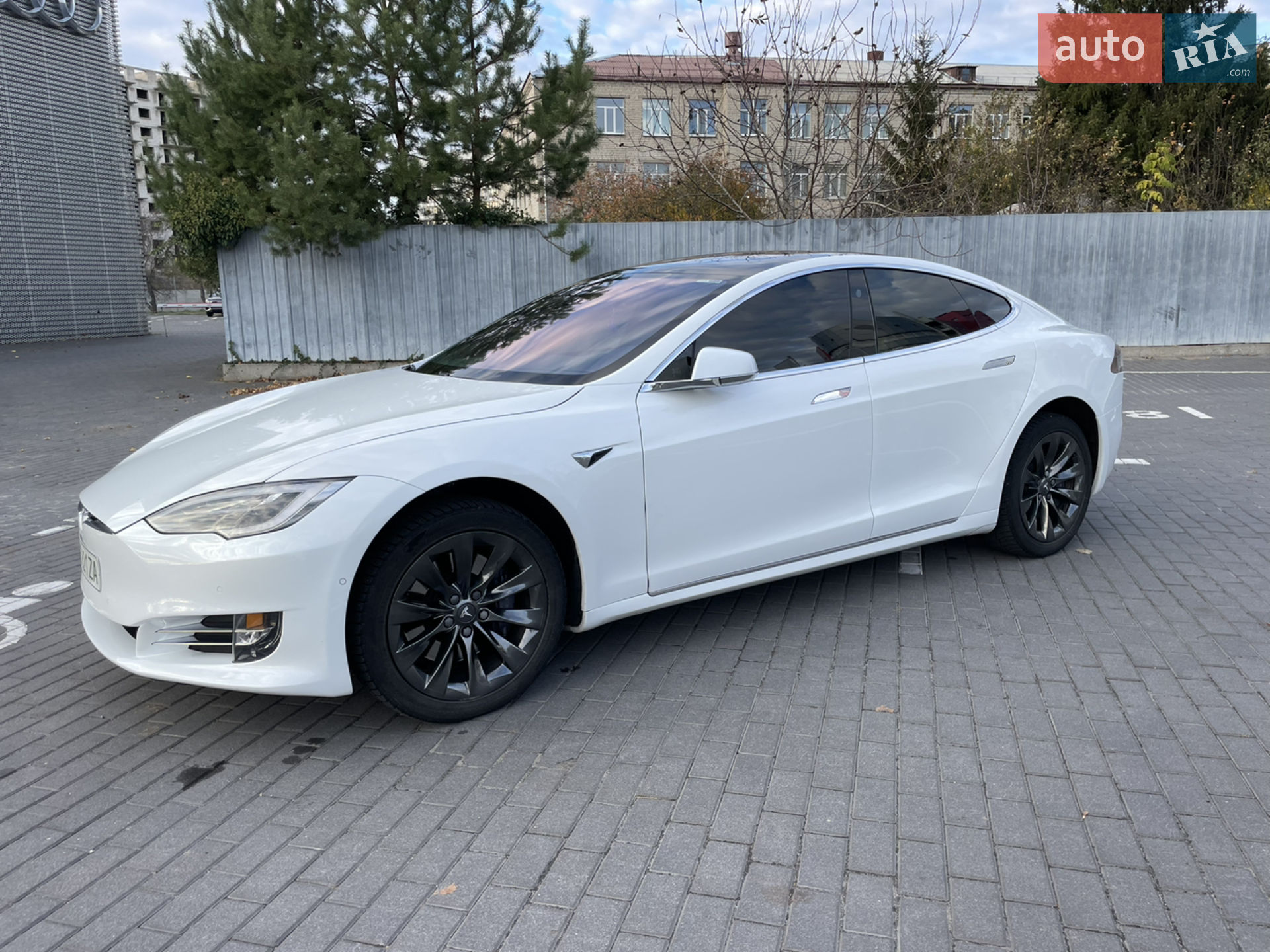 2018 Tesla Model S - мініатюра 3