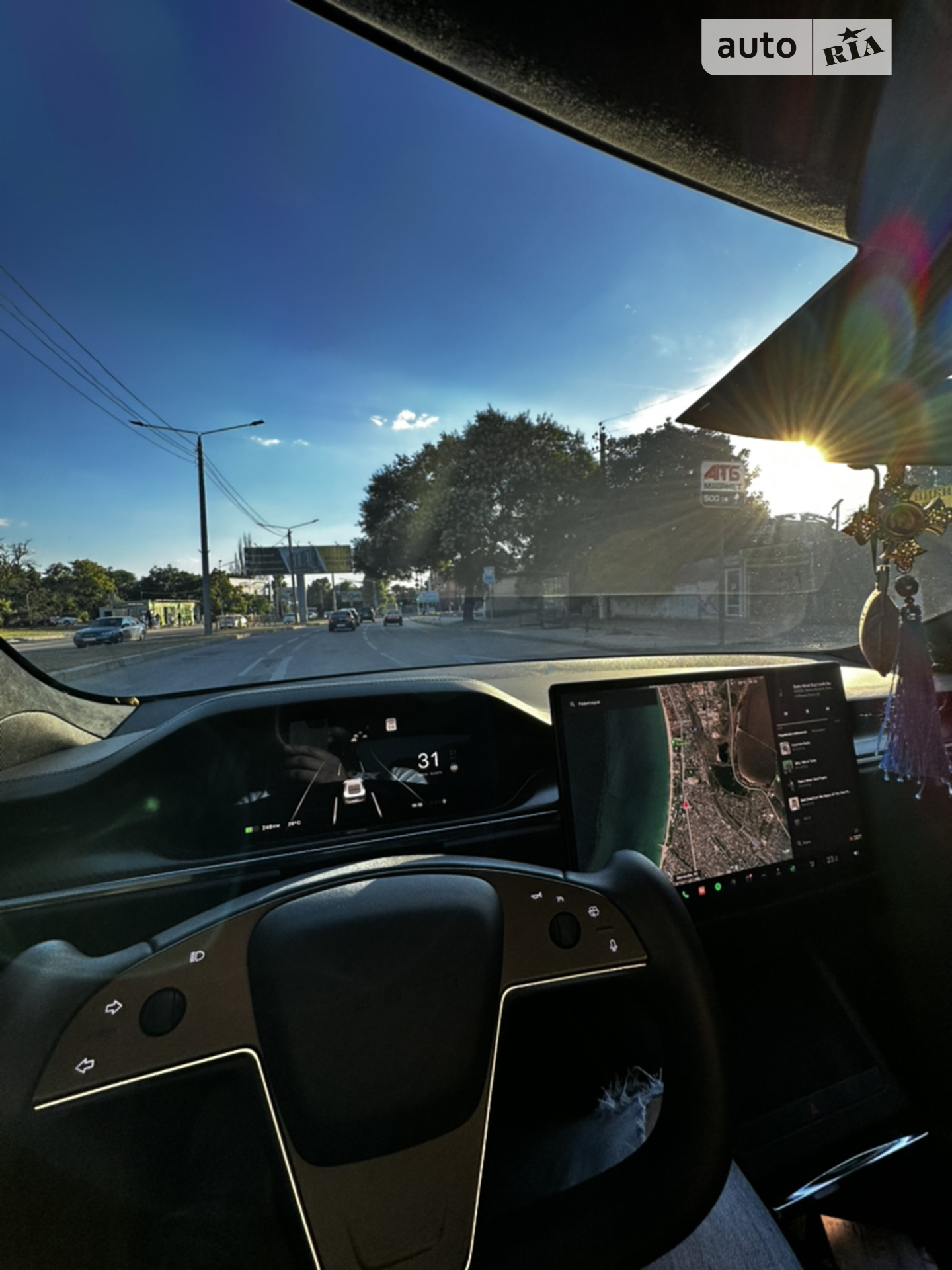 2021 Tesla Model S - мініатюра 11