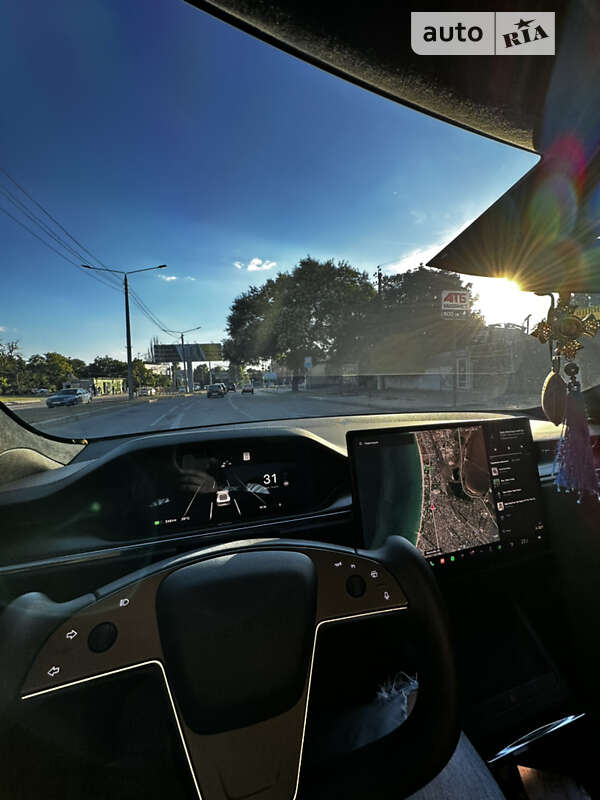 Лифтбек Tesla Model S 2021 в Одессе