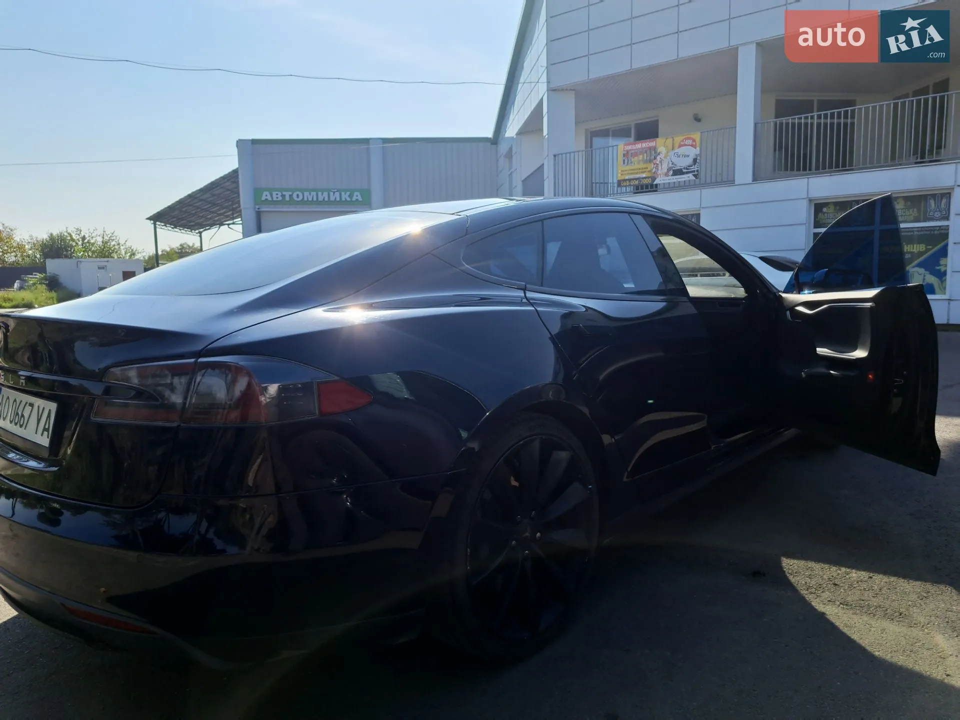 2014 Tesla Model S - мініатюра 9