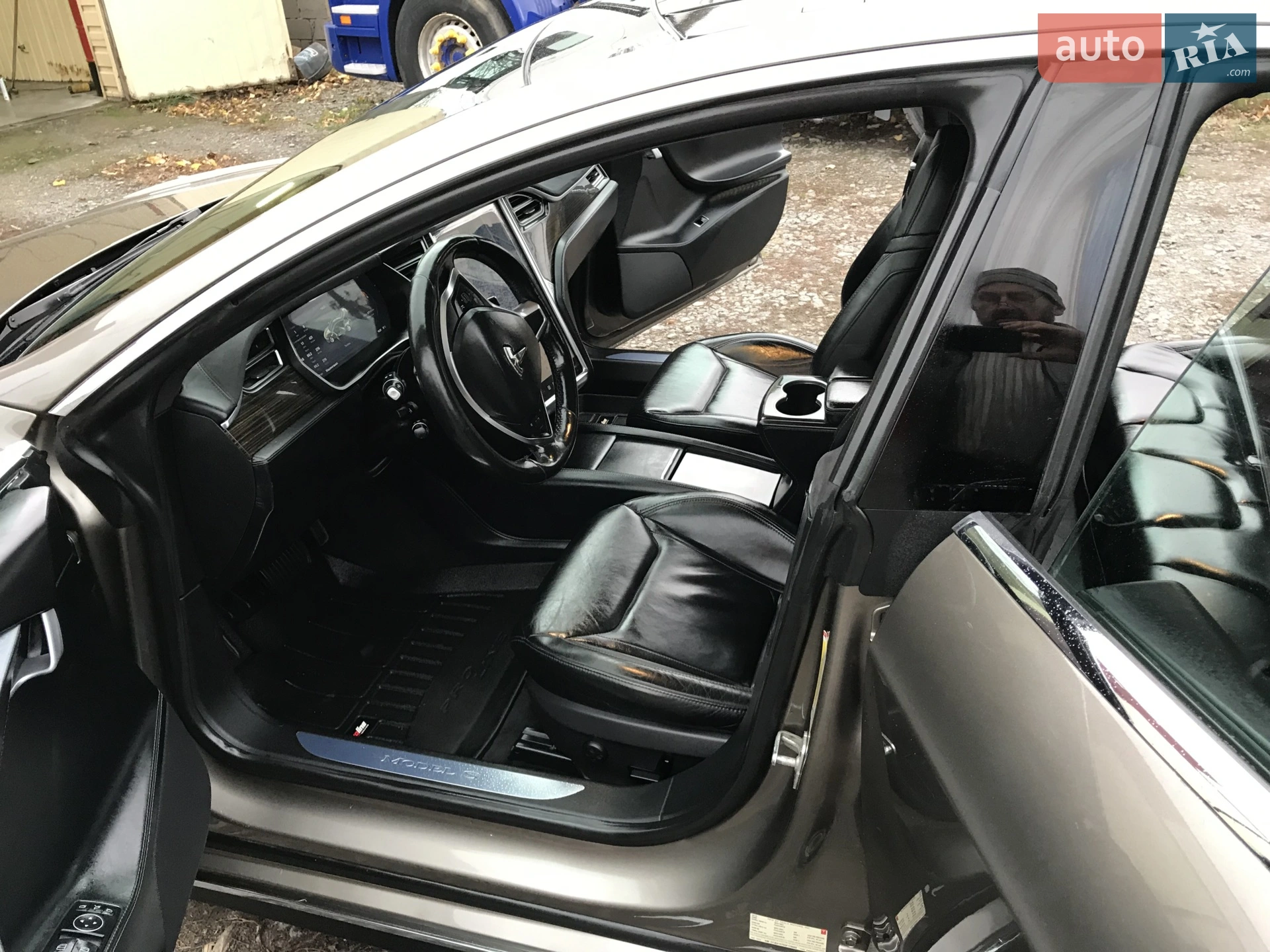 2016 Tesla Model S - мініатюра 13