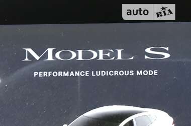 Лифтбек Tesla Model S 2019 в 