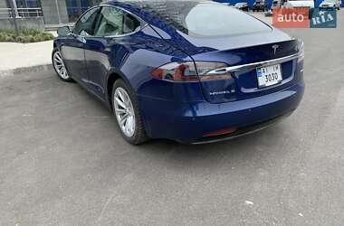 Лифтбек Tesla Model S 2019 в Киеве