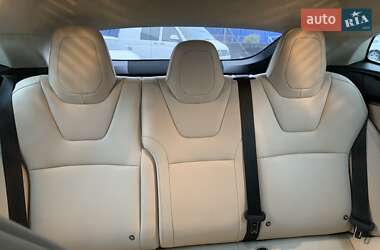 Лифтбек Tesla Model S 2019 в Киеве