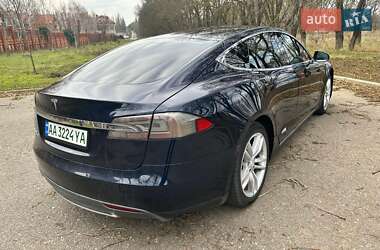 Лифтбек Tesla Model S 2013 в Одессе