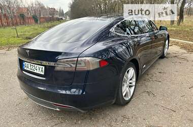 Лифтбек Tesla Model S 2013 в Одессе