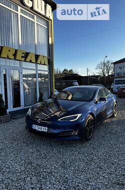 Лифтбек Tesla Model S 2018 в Черновцах