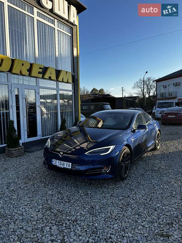 Лифтбек Tesla Model S 2018 в 
