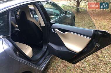 Лифтбек Tesla Model S 2014 в Киеве