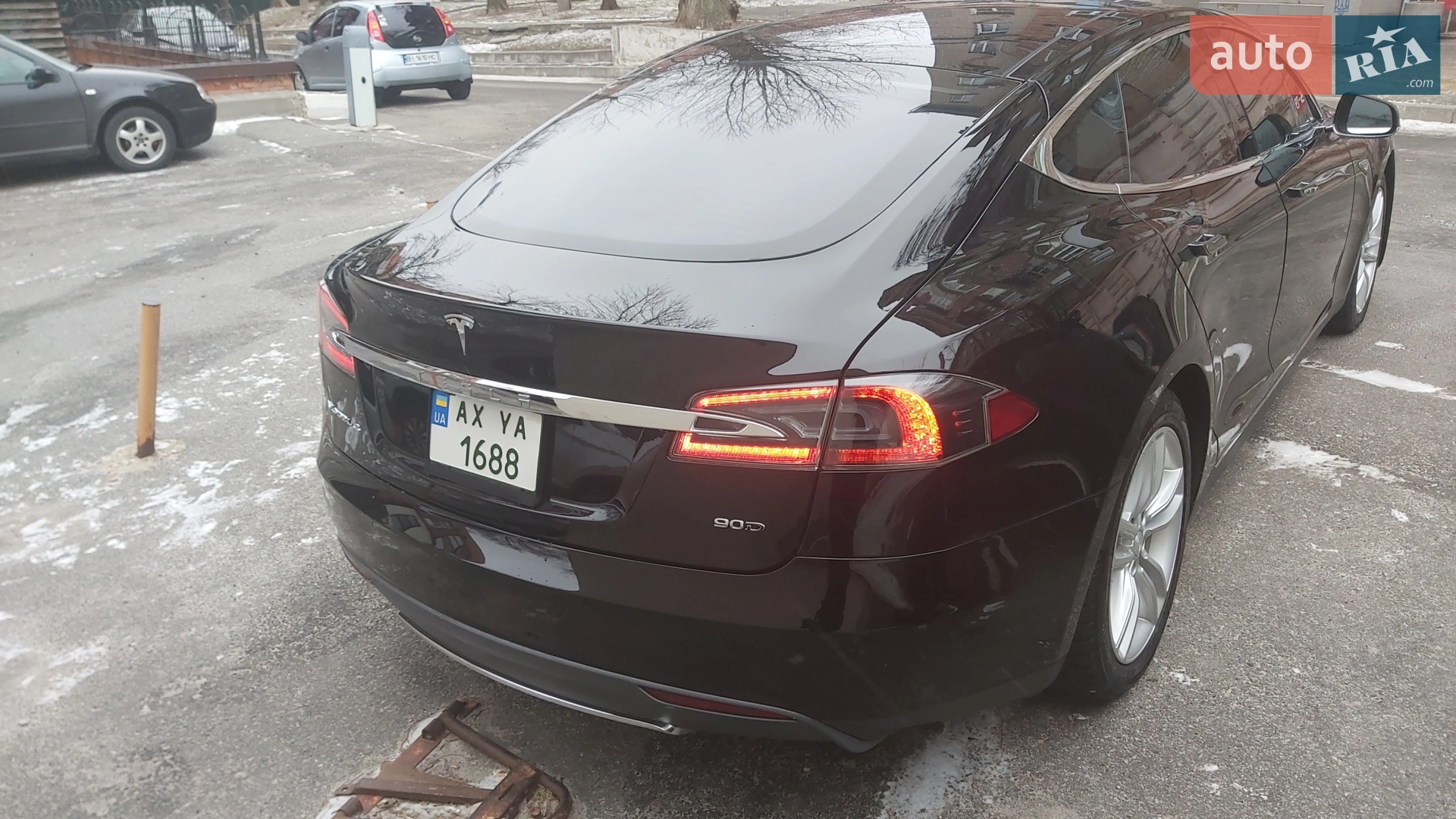 2015 Tesla Model S - мініатюра 9