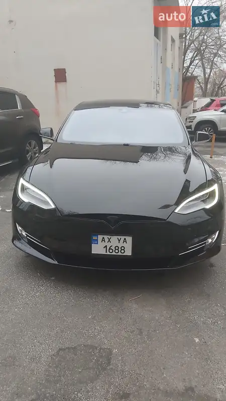 Tesla Model S