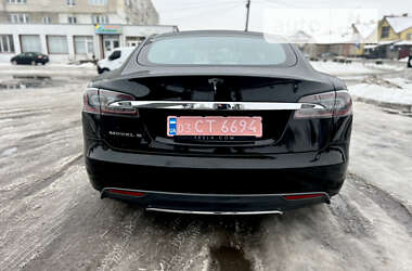 Лифтбек Tesla Model S 2012 в Дубно