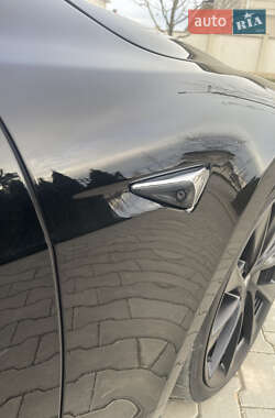 Ліфтбек Tesla Model S 2019 в 