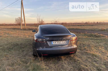 Ліфтбек Tesla Model S 2020 в Броварах