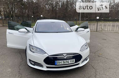 Ліфтбек Tesla Model S 2013 в Одесі