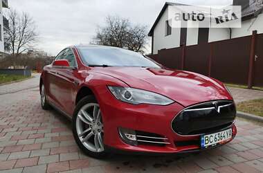 Лифтбек Tesla Model S 2013 в Львове